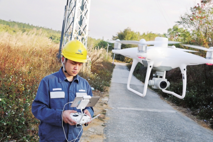 廣東江門供電局率先實現輸配電架空線路無人機自動巡航全覆蓋