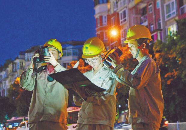 國網重慶電力公司提升供電保障能力 滿足客戶用電需求