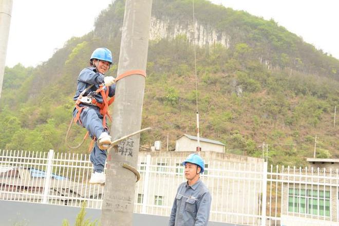 貴州紫云供電局練就過硬本領 更好服務百姓