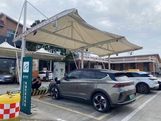 國慶假期河南新能源汽車充電量創(chuàng)歷史新高